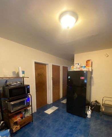 8728 S Carpenter Street, Chicago, IL 60620