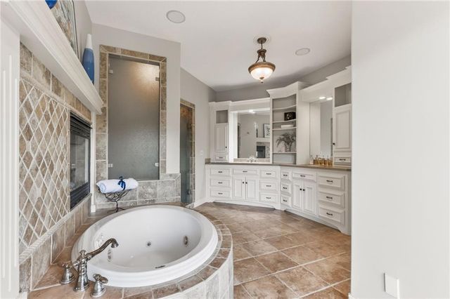 14010 NE 121st Street, Kearney, MO 64060