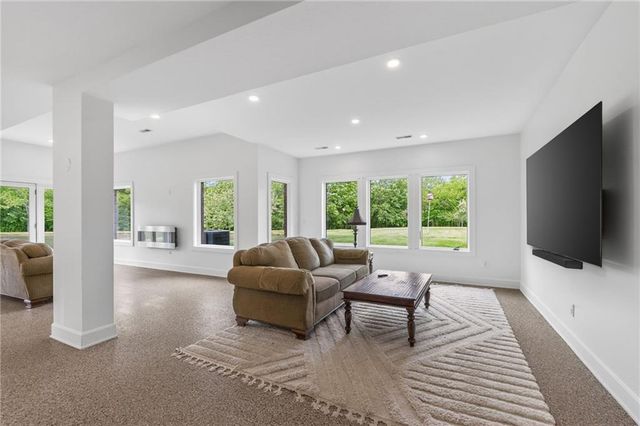 14010 NE 121st Street, Kearney, MO 64060