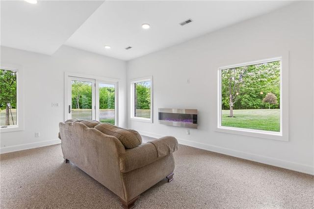 14010 NE 121st Street, Kearney, MO 64060