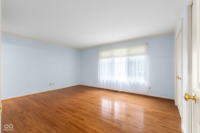 2712 Wildwood Place, Columbus, IN 47201