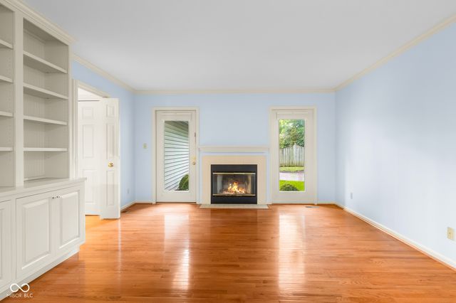 2712 Wildwood Place, Columbus, IN 47201
