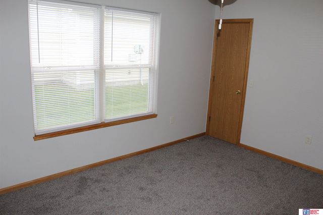 2400 Ramsey Road, Lincoln, NE 68524