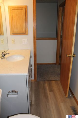 2400 Ramsey Road, Lincoln, NE 68524