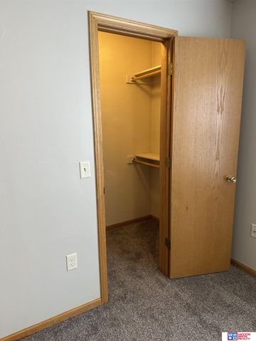 2400 Ramsey Road, Lincoln, NE 68524