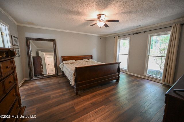 5805 S Manor Cove, Olive Branch, MS 38654