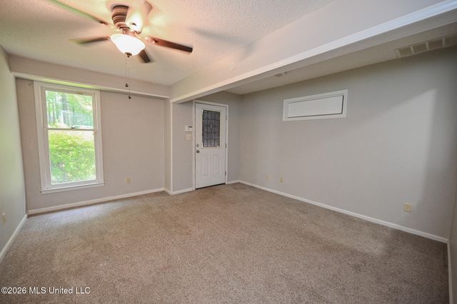 5805 S Manor Cove, Olive Branch, MS 38654