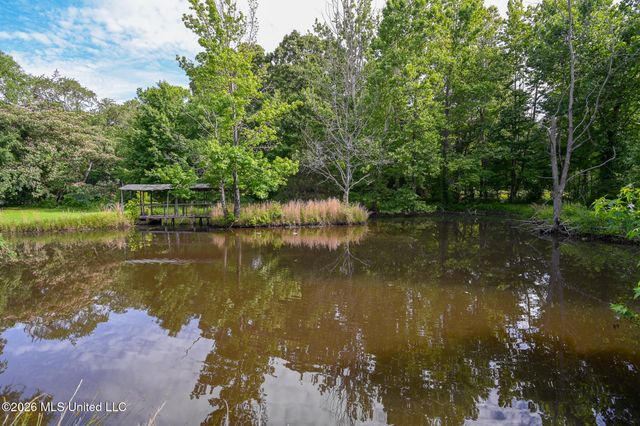 5805 S Manor Cove, Olive Branch, MS 38654
