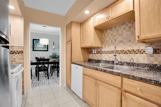 250 NE 20th Street 5240, Boca Raton, FL 33431