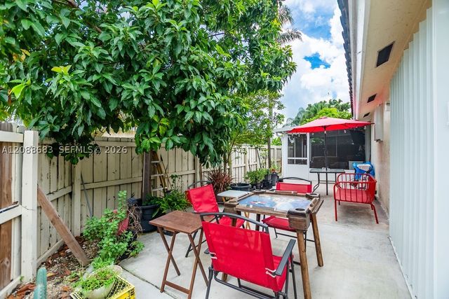 1111 San Remo Cir, Homestead, FL 33035