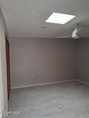 615, 617 S VIRGINIA Street, El Paso, TX 79901