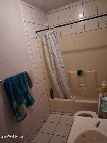 615, 617 S VIRGINIA Street, El Paso, TX 79901