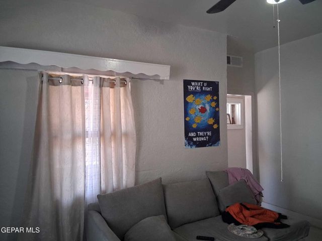 615, 617 S VIRGINIA Street, El Paso, TX 79901