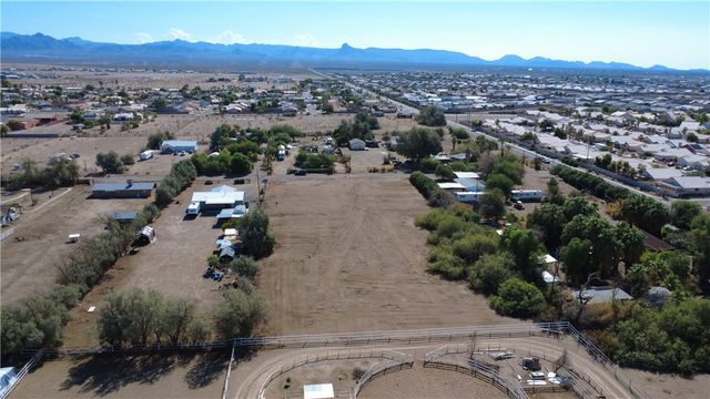 5471 S Jack Rabbit Drive, Fort Mohave, AZ 86426
