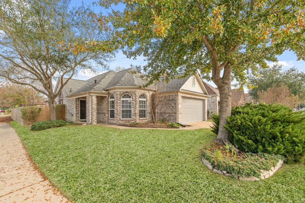 19646 Hardwood Ridge Trail, Cypress, TX 77429