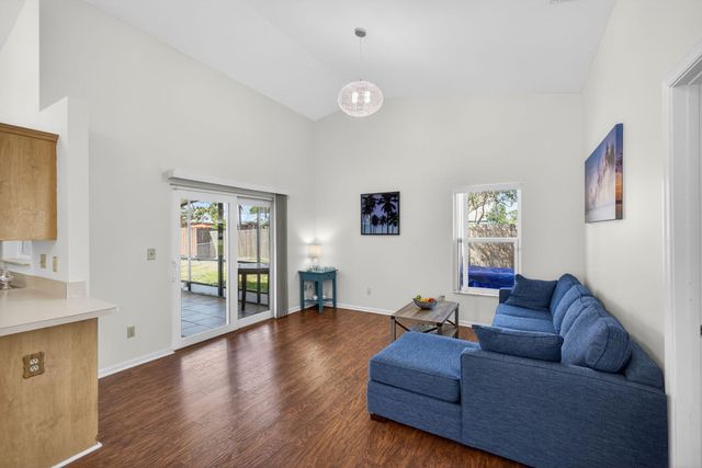 6223 Kendrick Street, Jupiter, FL 33458