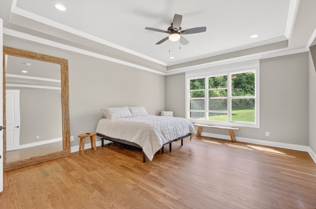 1176 Iron Bridge Rd, Columbia, TN 38401