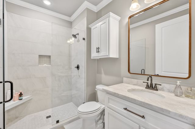 1176 Iron Bridge Rd, Columbia, TN 38401