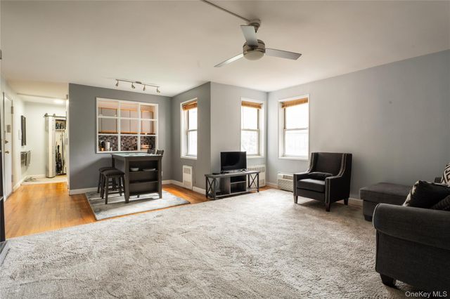 611 PALMER RD 5T, Yonkers, NY 10701