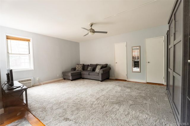 611 PALMER RD 5T, Yonkers, NY 10701