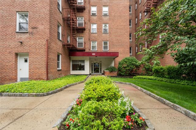 611 PALMER RD 5T, Yonkers, NY 10701