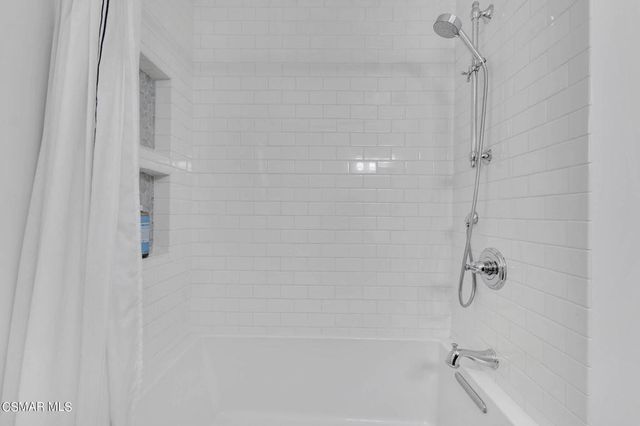 30473 Mulholland Highway 101, Agoura Hills, CA 91301