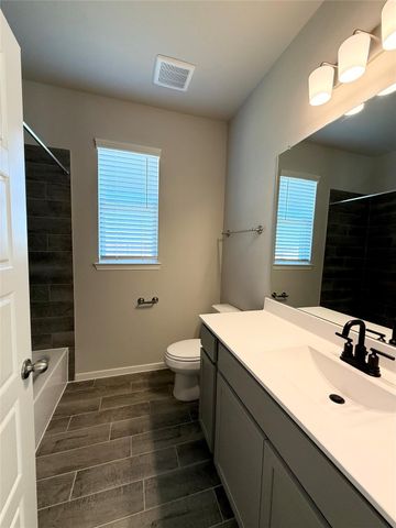 2502 Shallow Lake Drive, Iowa Colony, TX 77583