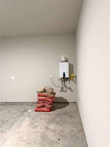 2502 Shallow Lake Drive, Iowa Colony, TX 77583