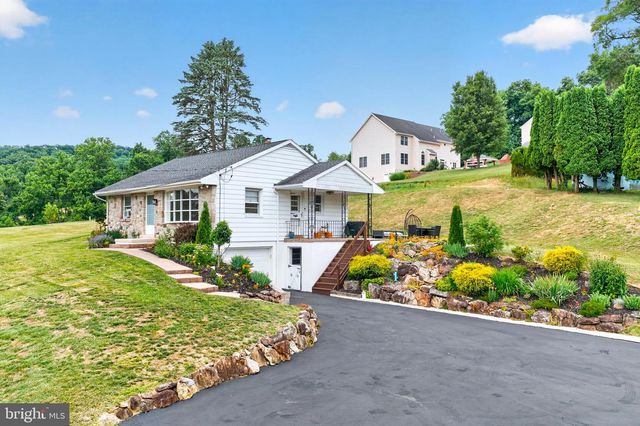 144 TERRACE RD, Boyertown, PA 19512