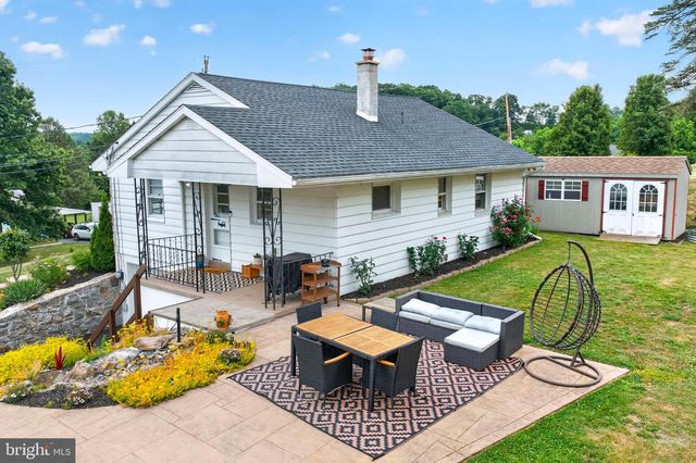 144 TERRACE RD, Boyertown, PA 19512