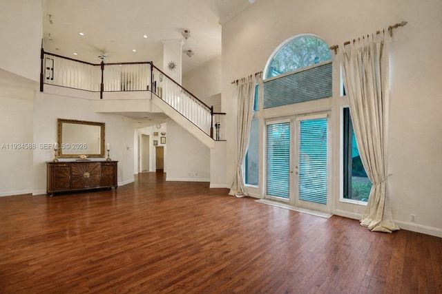 5724 Oakmont Ave, Hollywood, FL 33312