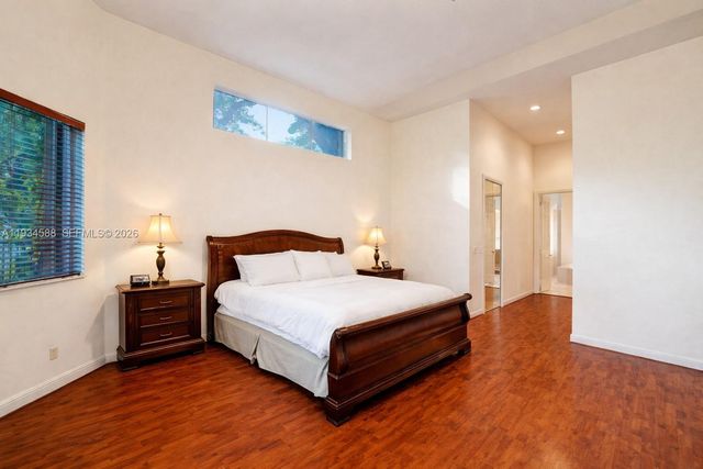 5724 Oakmont Ave, Hollywood, FL 33312