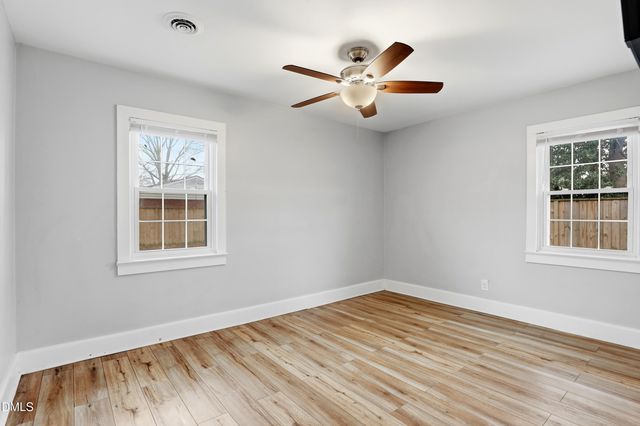 202 E North Street, Fremont, NC 27830