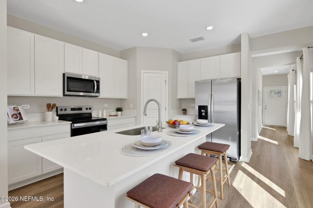 5426 ARROW Lane, Jacksonville, FL 32222