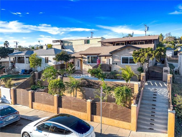 6238 University, San Diego, CA 92115