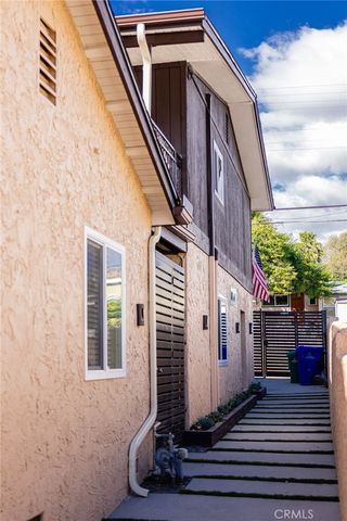 6238 University, San Diego, CA 92115