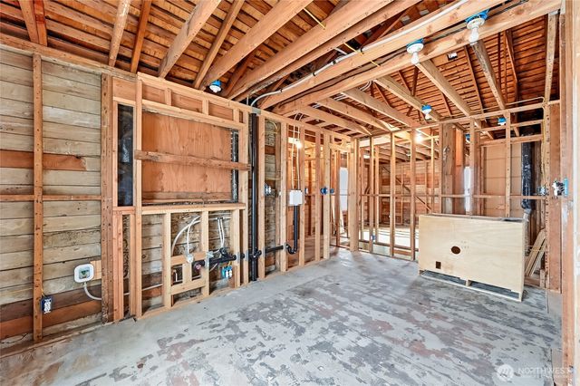 9017 14th Avenue S, Seattle, WA 98108