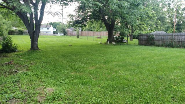 1131 Rambling Road, Ypsilanti, MI 48198