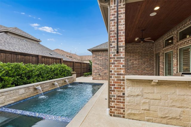 6611 Compton Court, Frisco, TX 75034