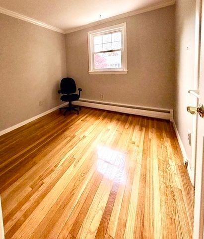 12 Barbara Rd, Canton, MA 02021