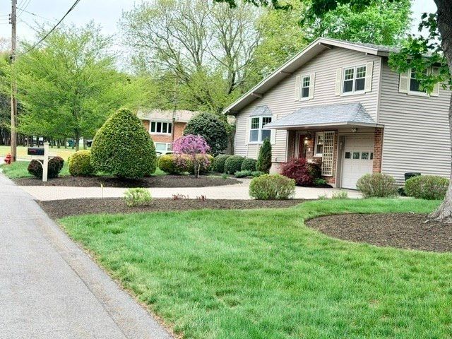 12 Barbara Rd, Canton, MA 02021