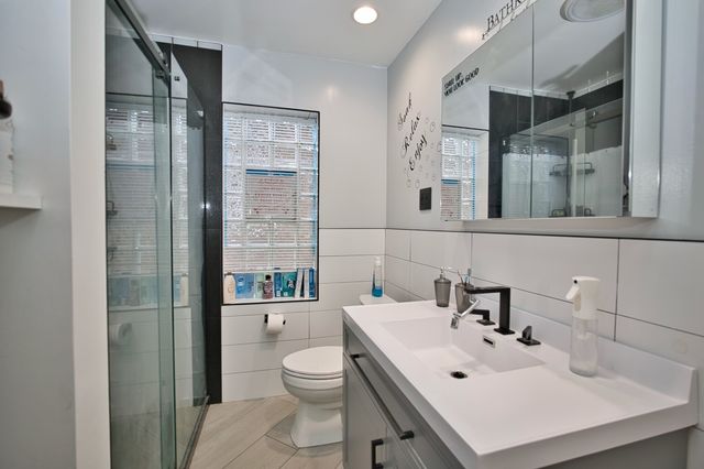 3805 Euclid Avenue, Berwyn, IL 60402