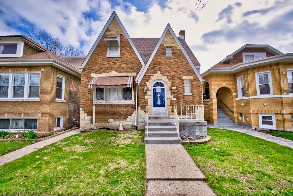 3805 Euclid Avenue, Berwyn, IL 60402