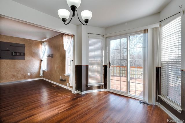 4753 Grove Court, Canton Charter Township, MI 48188