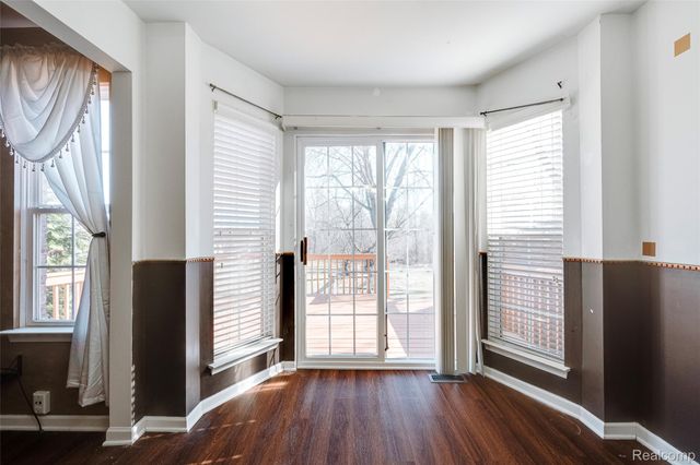 4753 Grove Court, Canton Charter Township, MI 48188