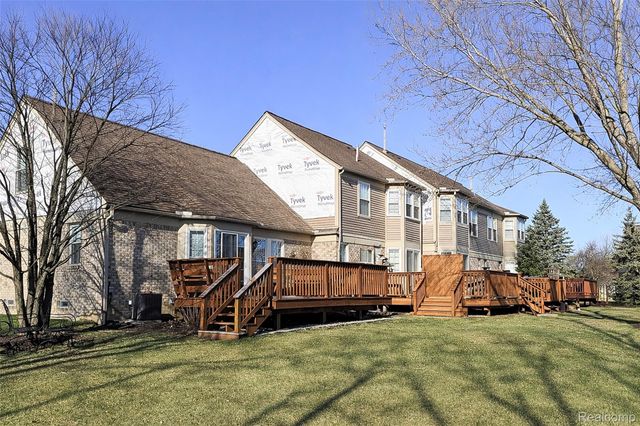 4753 Grove Court, Canton Charter Township, MI 48188