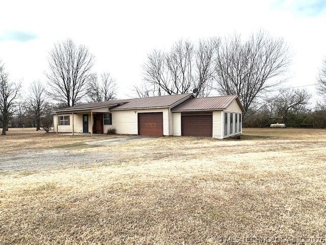 1564 W 110th Street North, Wagoner, OK 74467