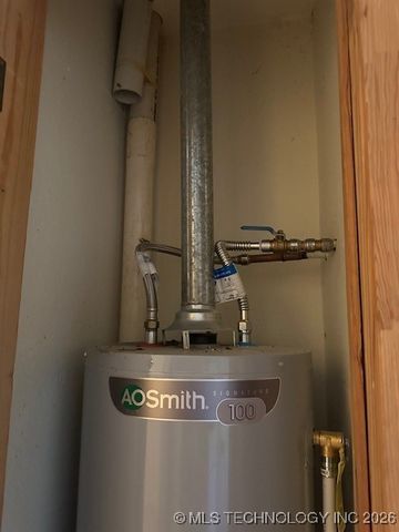 1564 W 110th Street North, Wagoner, OK 74467