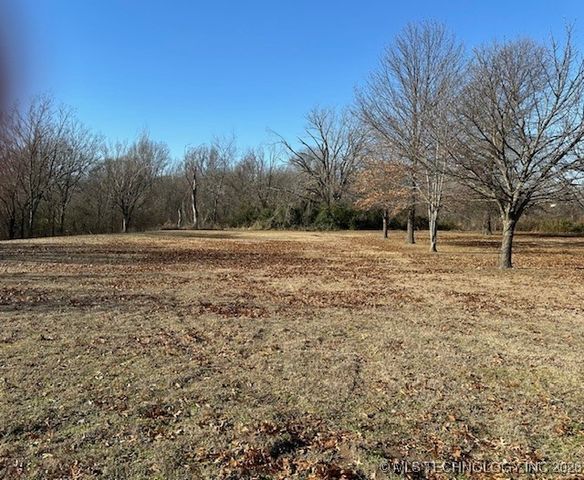 1564 W 110th Street North, Wagoner, OK 74467