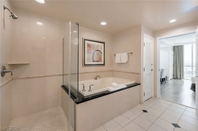135 East Harmon Avenue 1020, Las Vegas, NV 89109
